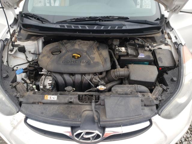 Photo 6 VIN: 5NPDH4AE0DH400662 - HYUNDAI ELANTRA GL 