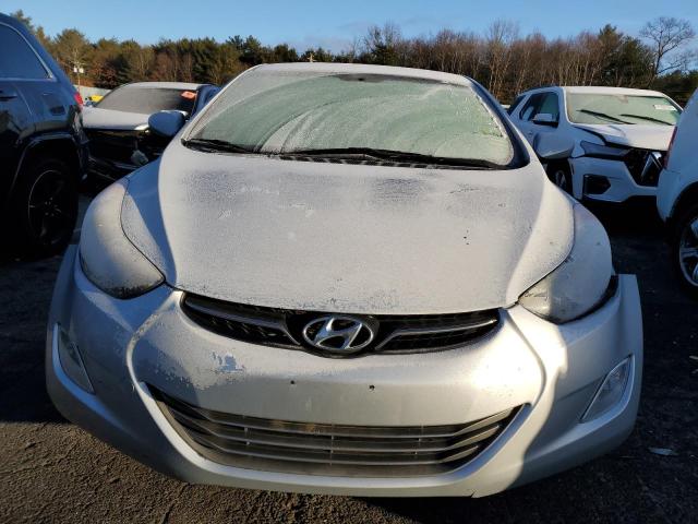 Photo 4 VIN: 5NPDH4AE0DH401049 - HYUNDAI ELANTRA 