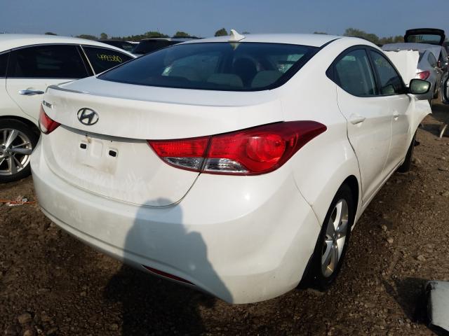 Photo 3 VIN: 5NPDH4AE0DH407403 - HYUNDAI ELANTRA GL 