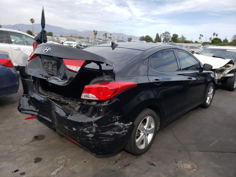 Photo 3 VIN: 5NPDH4AE0DH411211 - HYUNDAI ELANTRA GL 