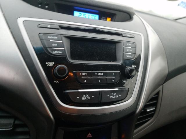 Photo 8 VIN: 5NPDH4AE0DH411628 - HYUNDAI ELANTRA 