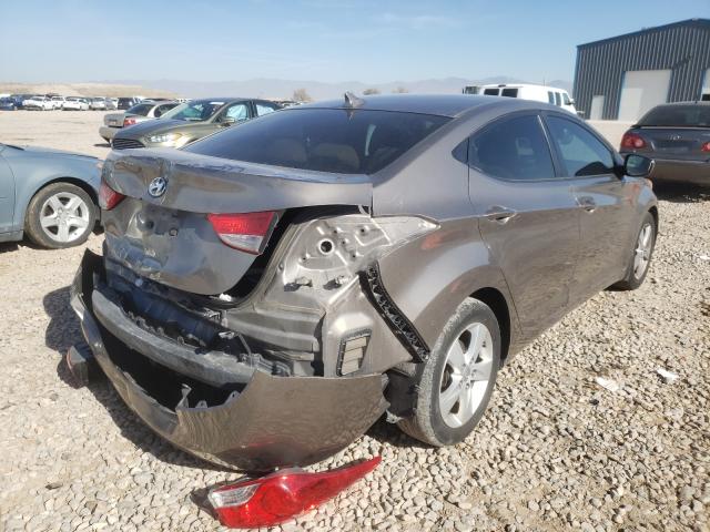 Photo 3 VIN: 5NPDH4AE0DH417140 - HYUNDAI ELANTRA GL 