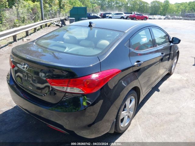 Photo 3 VIN: 5NPDH4AE0DH423410 - HYUNDAI ELANTRA 