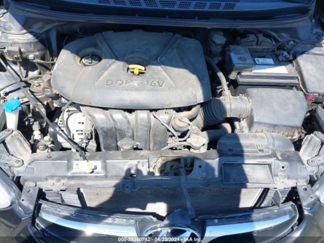 Photo 9 VIN: 5NPDH4AE0DH423410 - HYUNDAI ELANTRA 