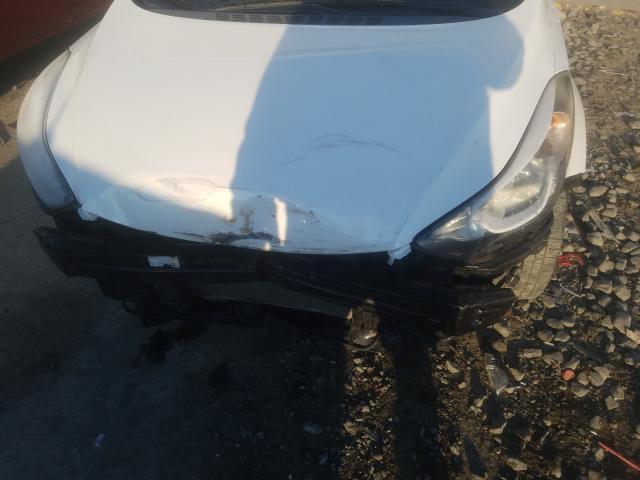 Photo 8 VIN: 5NPDH4AE0EH457638 - HYUNDAI ELANTRA SE 