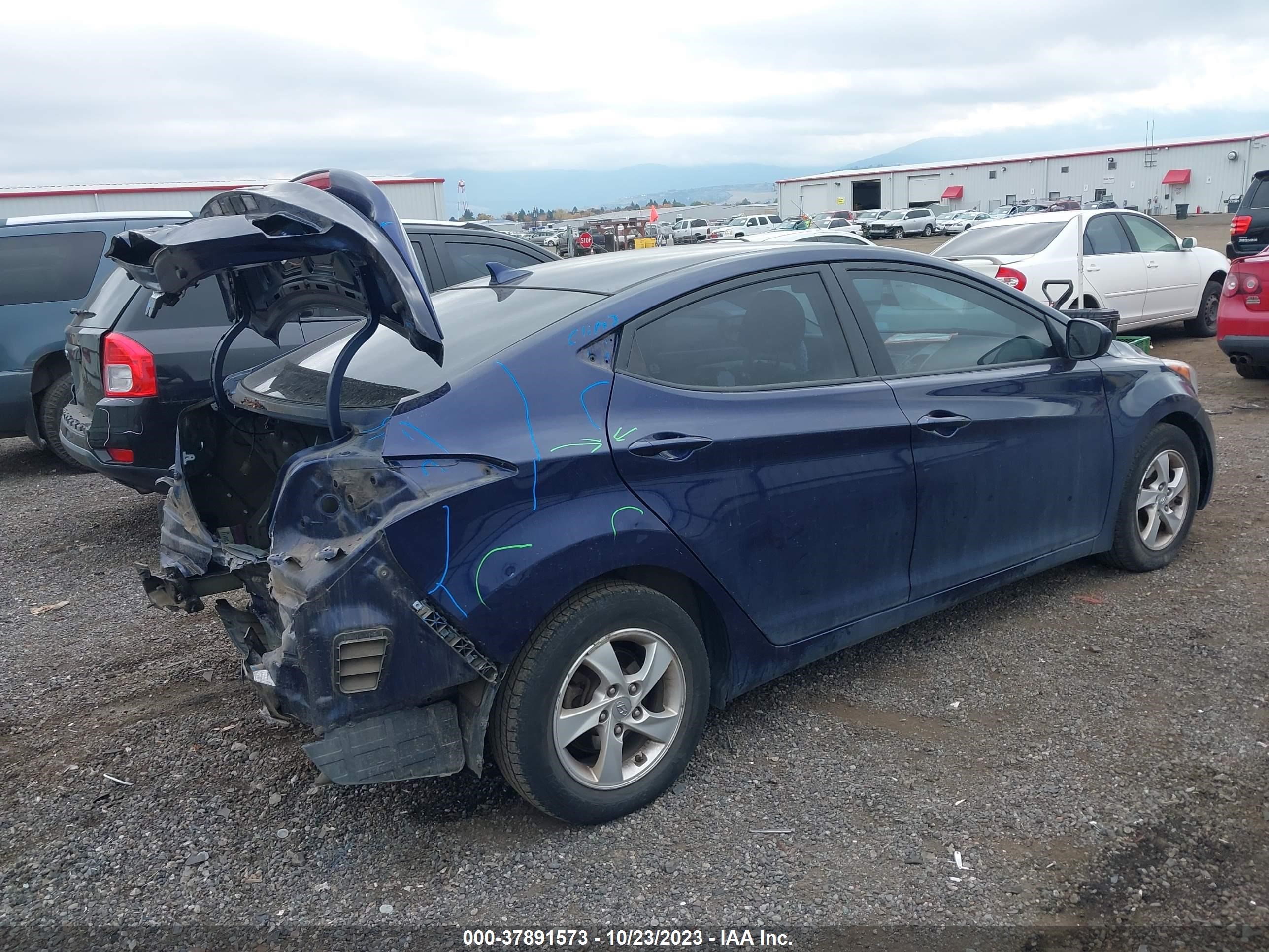 Photo 3 VIN: 5NPDH4AE0EH464511 - HYUNDAI ELANTRA 