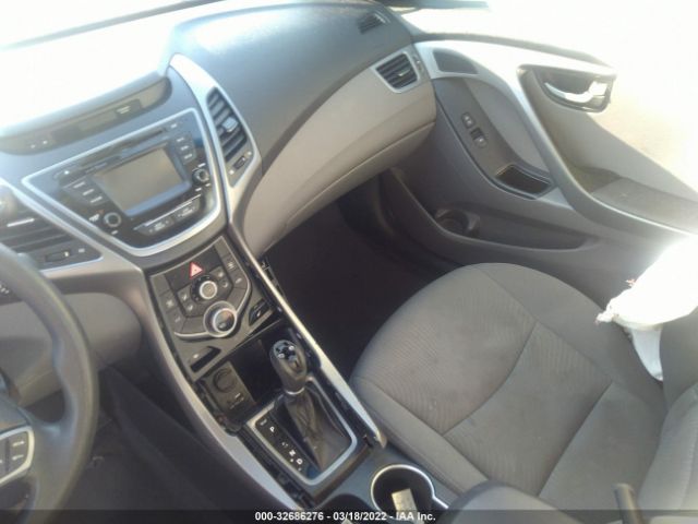 Photo 4 VIN: 5NPDH4AE0EH468588 - HYUNDAI ELANTRA 