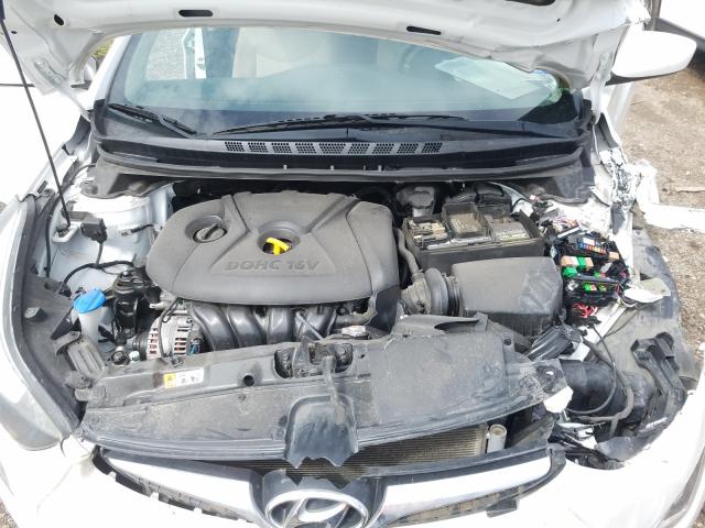 Photo 6 VIN: 5NPDH4AE0EH527140 - HYUNDAI ELANTRA SE 