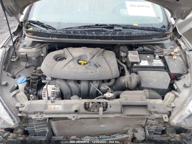 Photo 9 VIN: 5NPDH4AE0EH529664 - HYUNDAI ELANTRA 