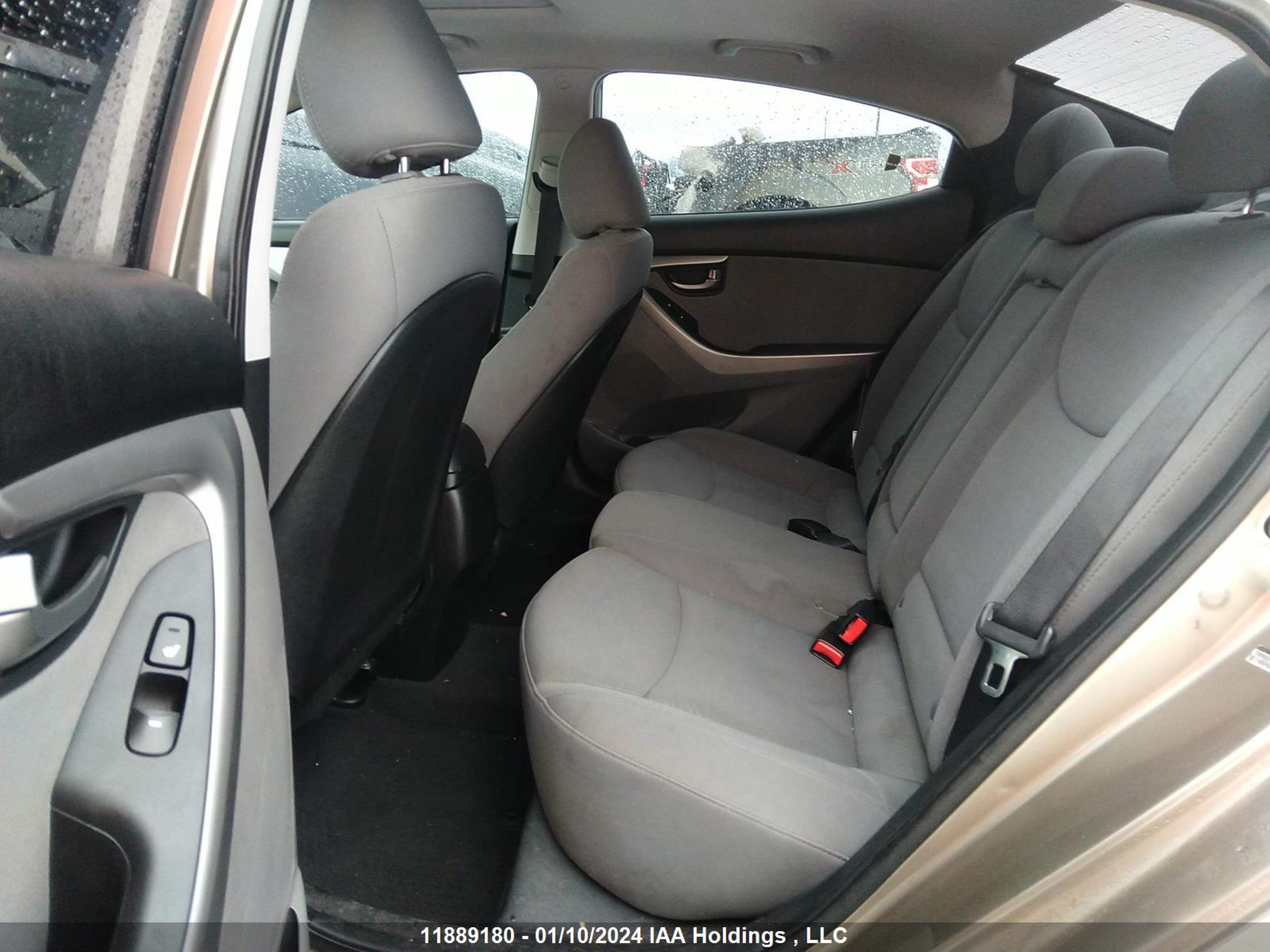 Photo 7 VIN: 5NPDH4AE0EH535061 - HYUNDAI ELANTRA 