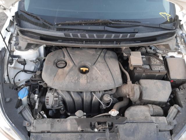 Photo 6 VIN: 5NPDH4AE0FH553593 - HYUNDAI ELANTRA 