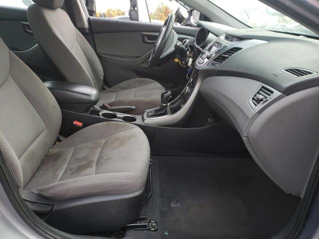 Photo 4 VIN: 5NPDH4AE0FH556123 - HYUNDAI ELANTRA SE 