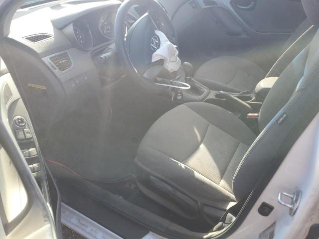 Photo 6 VIN: 5NPDH4AE0FH557627 - HYUNDAI ELANTRA 