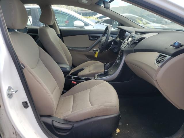 Photo 4 VIN: 5NPDH4AE0FH563685 - HYUNDAI ELANTRA 