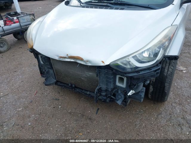 Photo 5 VIN: 5NPDH4AE0FH564061 - HYUNDAI ELANTRA 