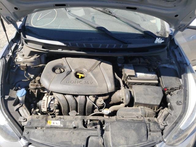 Photo 6 VIN: 5NPDH4AE0FH568725 - HYUNDAI ELANTRA SE 