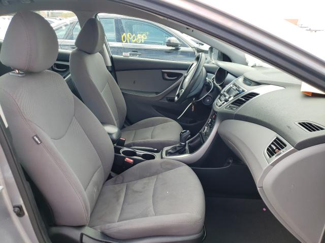 Photo 4 VIN: 5NPDH4AE0FH571348 - HYUNDAI ELANTRA SE 