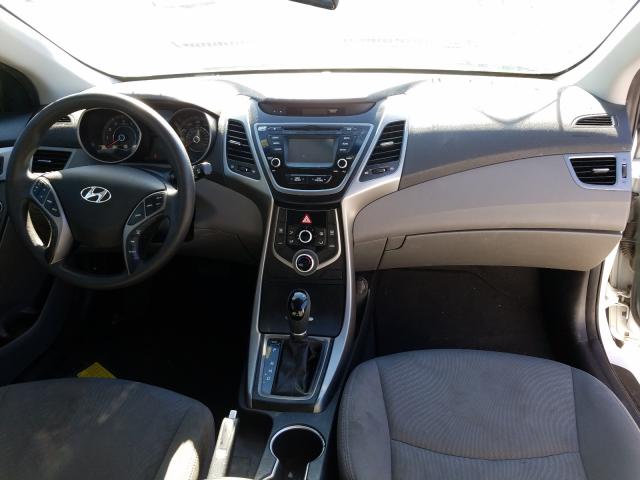 Photo 8 VIN: 5NPDH4AE0FH574945 - HYUNDAI ELANTRA SE 