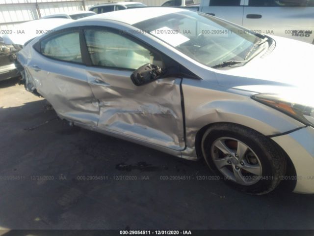 Photo 5 VIN: 5NPDH4AE0FH581426 - HYUNDAI ELANTRA 