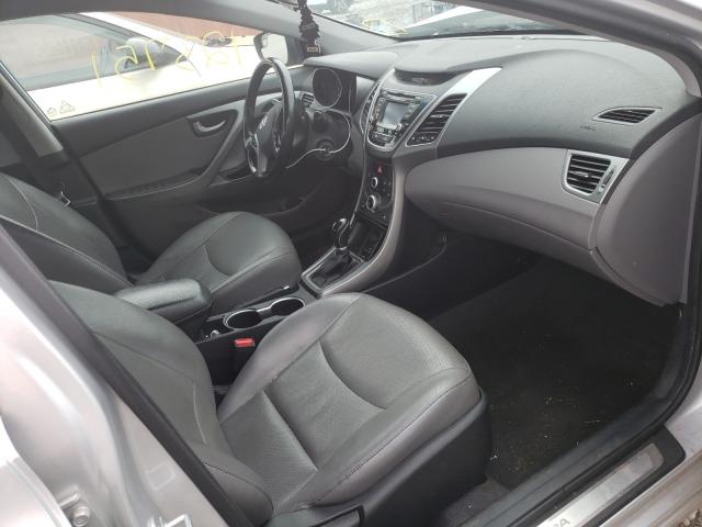 Photo 4 VIN: 5NPDH4AE0FH615543 - HYUNDAI ELANTRA SE 