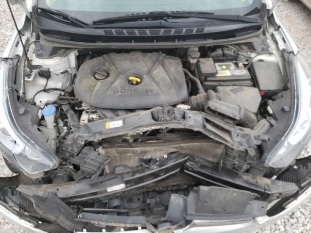 Photo 6 VIN: 5NPDH4AE0FH615543 - HYUNDAI ELANTRA SE 