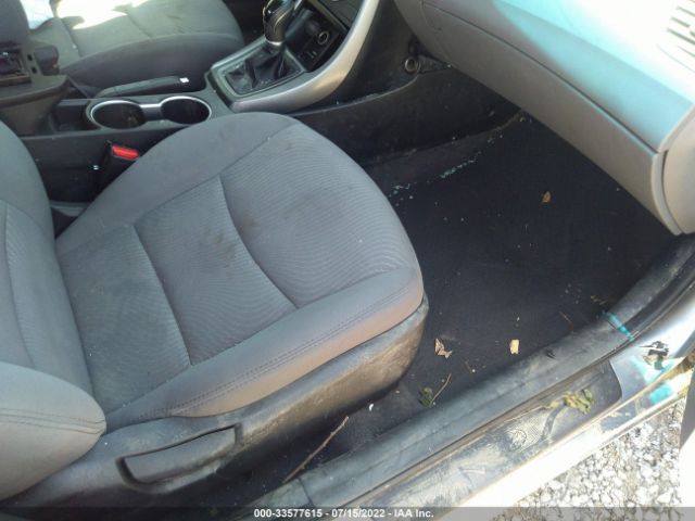 Photo 4 VIN: 5NPDH4AE0FH633606 - HYUNDAI ELANTRA 