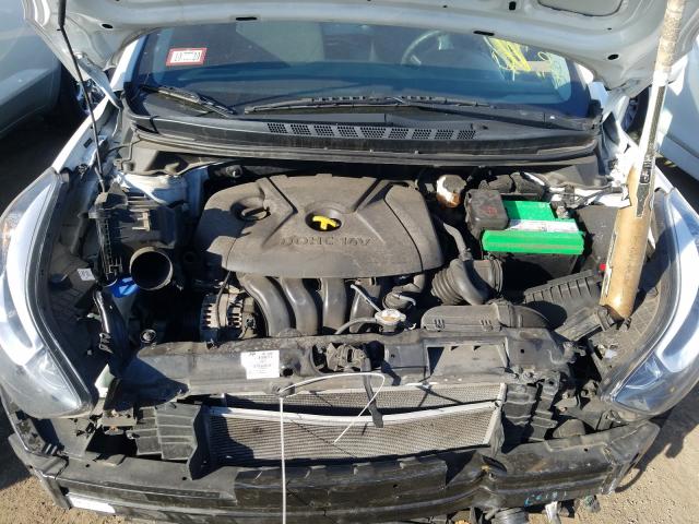 Photo 6 VIN: 5NPDH4AE0FH639549 - HYUNDAI ELANTRA 