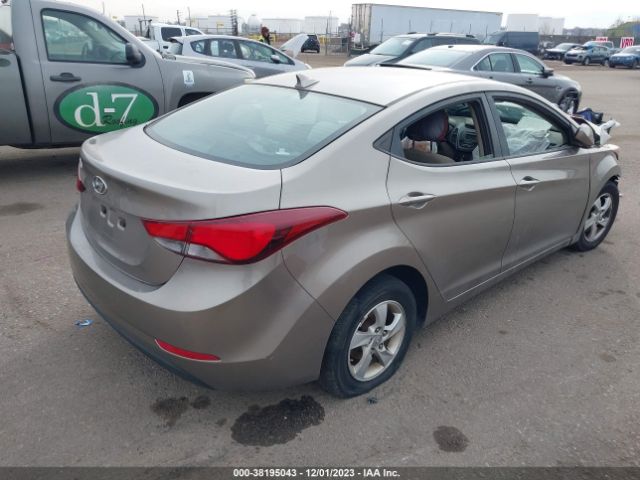 Photo 3 VIN: 5NPDH4AE0FH647702 - HYUNDAI ELANTRA 