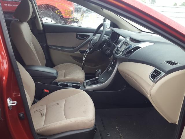 Photo 4 VIN: 5NPDH4AE0GH656000 - HYUNDAI ELANTRA SE 