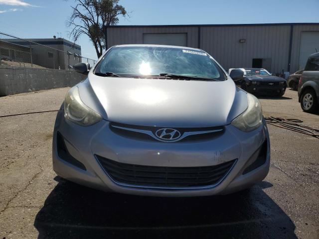 Photo 4 VIN: 5NPDH4AE0GH666025 - HYUNDAI ELANTRA SE 