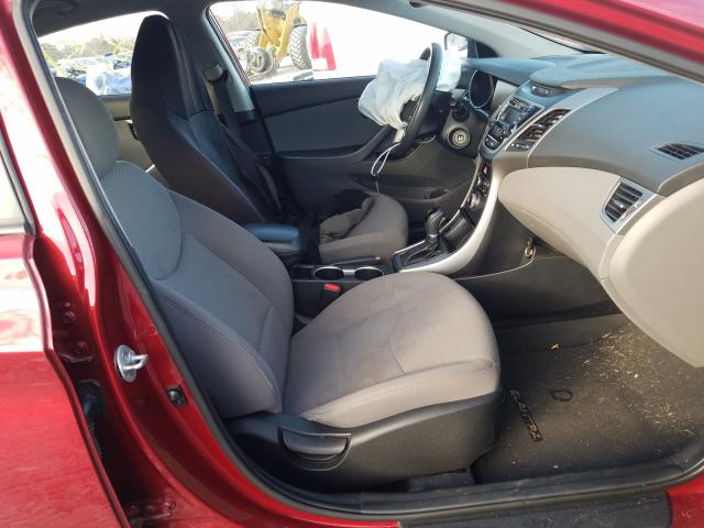 Photo 4 VIN: 5NPDH4AE0GH667935 - HYUNDAI ELANTRA SE 