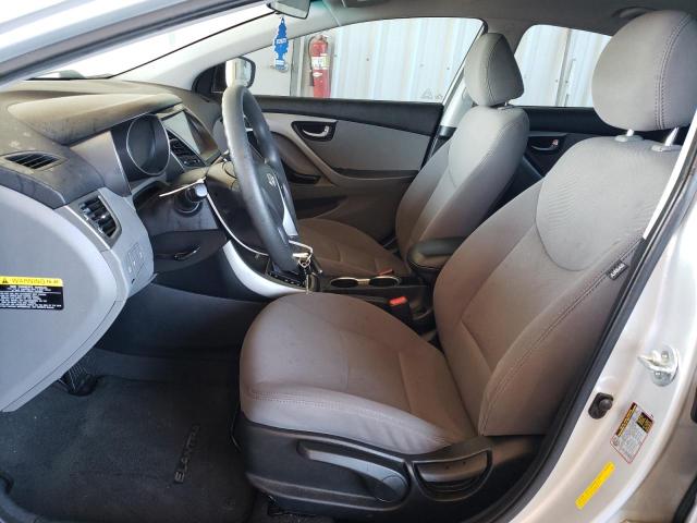 Photo 6 VIN: 5NPDH4AE0GH669720 - HYUNDAI ELANTRA 