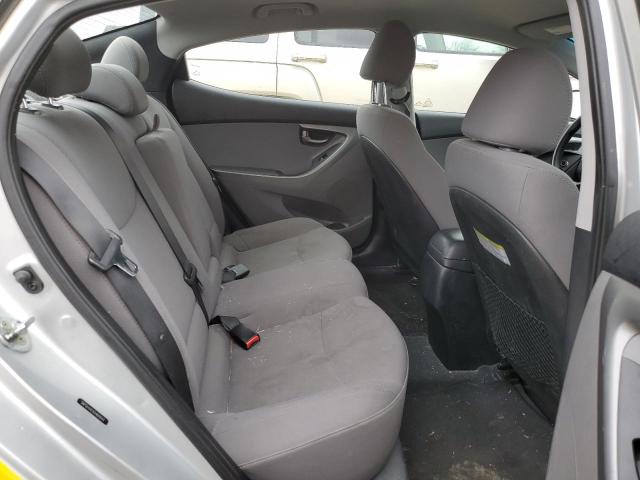 Photo 9 VIN: 5NPDH4AE0GH669944 - HYUNDAI ELANTRA 