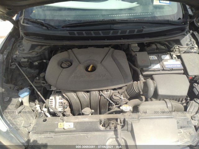 Photo 9 VIN: 5NPDH4AE0GH681379 - HYUNDAI ELANTRA 