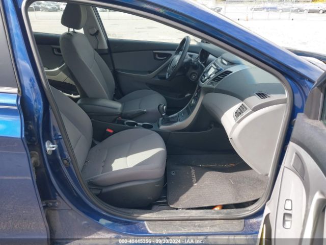 Photo 4 VIN: 5NPDH4AE0GH692432 - HYUNDAI ELANTRA 