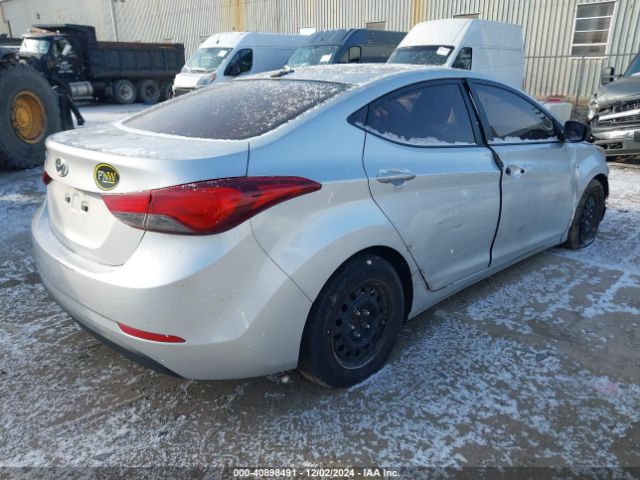 Photo 3 VIN: 5NPDH4AE0GH693984 - HYUNDAI ELANTRA 