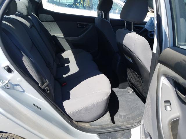 Photo 5 VIN: 5NPDH4AE0GH694018 - HYUNDAI ELANTRA SE 