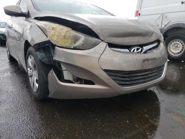 Photo 8 VIN: 5NPDH4AE0GH702747 - HYUNDAI ELANTRA SE 