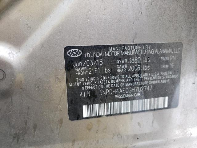 Photo 9 VIN: 5NPDH4AE0GH702747 - HYUNDAI ELANTRA SE 