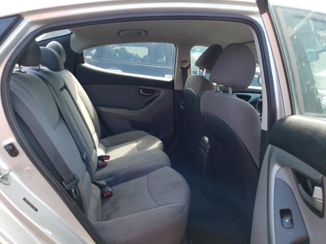 Photo 9 VIN: 5NPDH4AE0GH714865 - HYUNDAI ELANTRA SE 