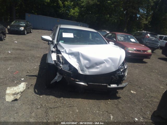 Photo 5 VIN: 5NPDH4AE0GH715739 - HYUNDAI ELANTRA 