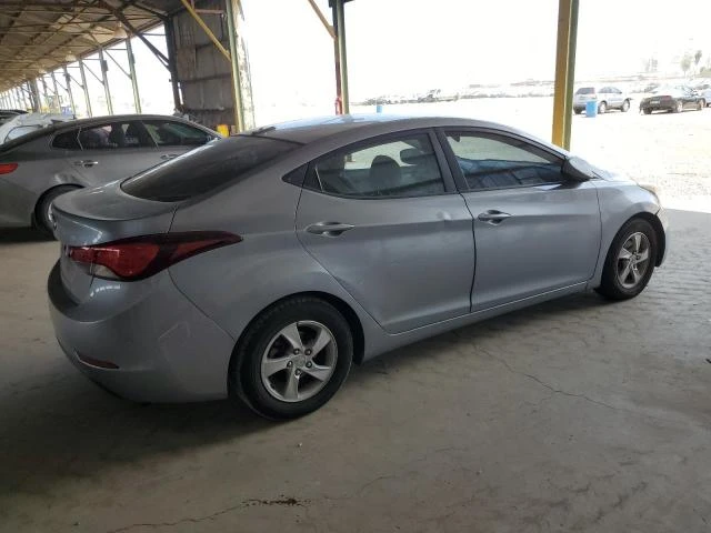 Photo 2 VIN: 5NPDH4AE0GH717359 - HYUNDAI ELANTRA SE 