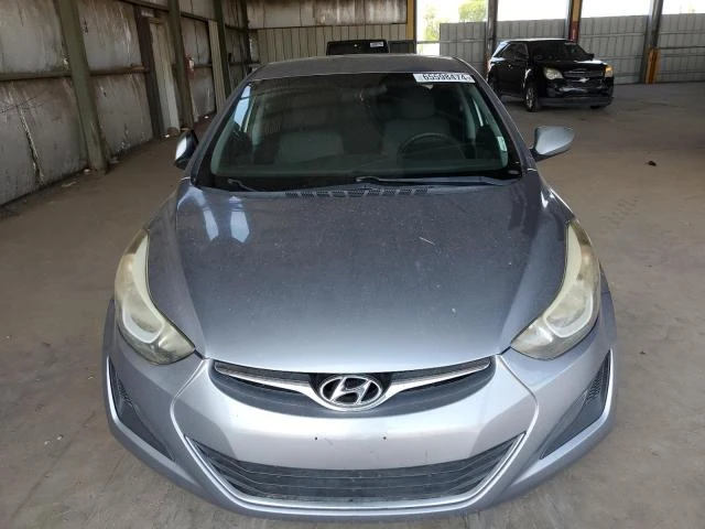 Photo 4 VIN: 5NPDH4AE0GH717359 - HYUNDAI ELANTRA SE 