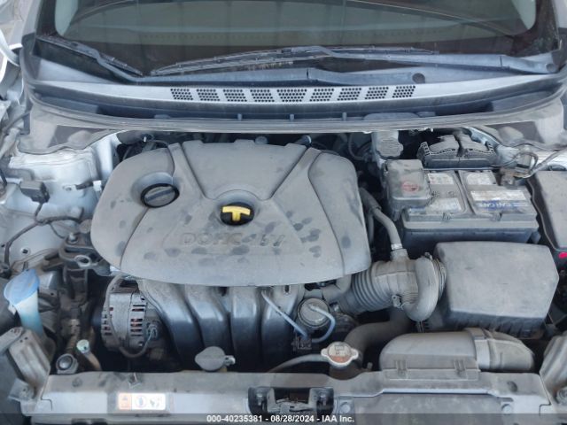 Photo 9 VIN: 5NPDH4AE0GH718107 - HYUNDAI ELANTRA 