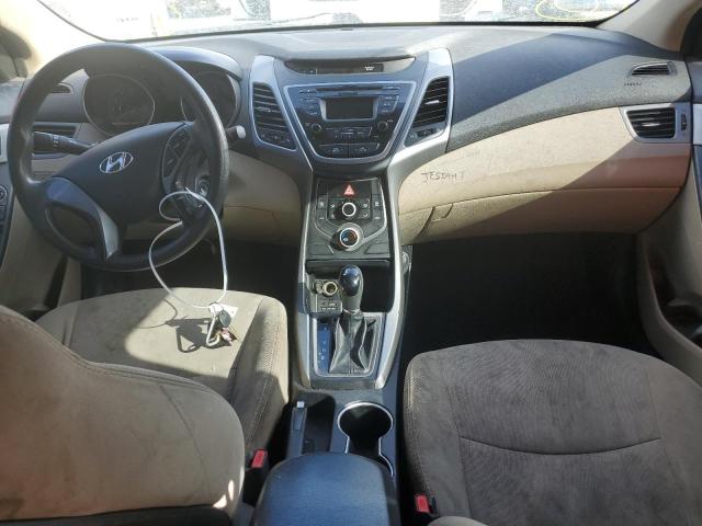 Photo 8 VIN: 5NPDH4AE0GH721508 - HYUNDAI ELANTRA SE 