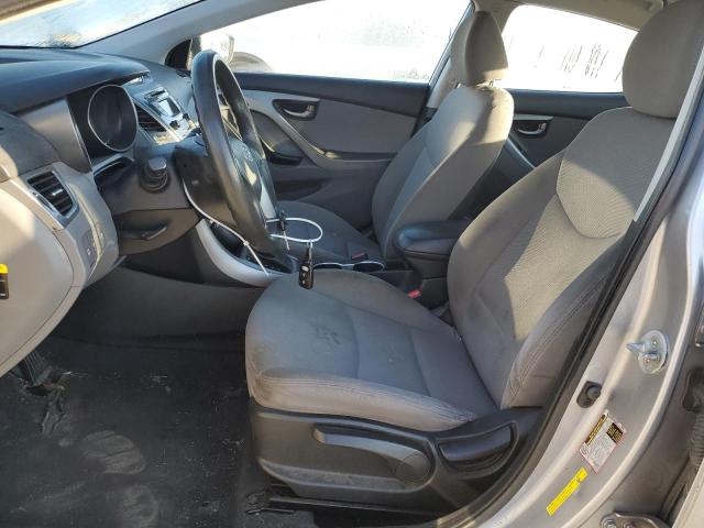 Photo 6 VIN: 5NPDH4AE0GH724618 - HYUNDAI ELANTRA SE 