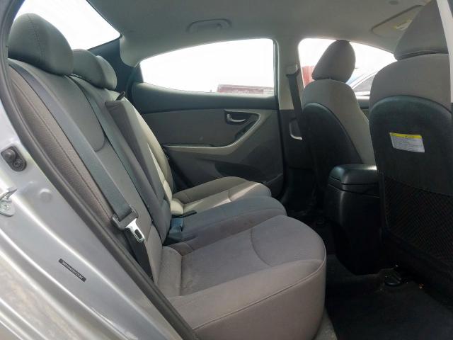 Photo 5 VIN: 5NPDH4AE0GH725364 - HYUNDAI ELANTRA SE 