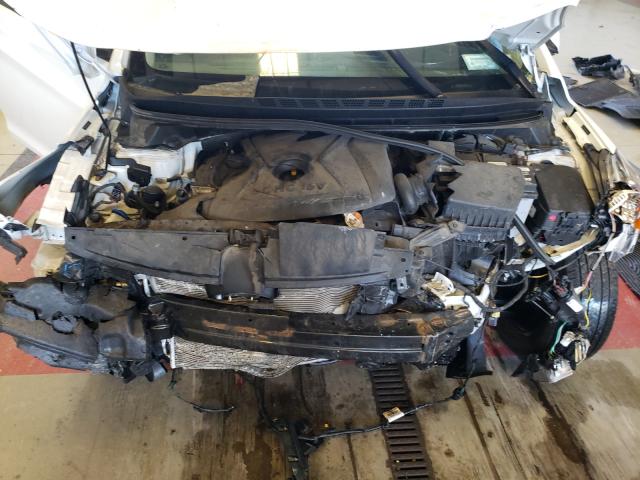 Photo 6 VIN: 5NPDH4AE0GH726336 - HYUNDAI ELANTRA SE 