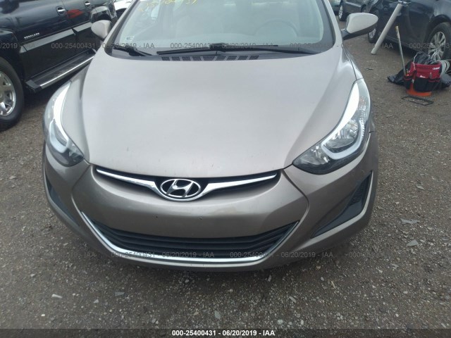 Photo 5 VIN: 5NPDH4AE0GH733948 - HYUNDAI ELANTRA 