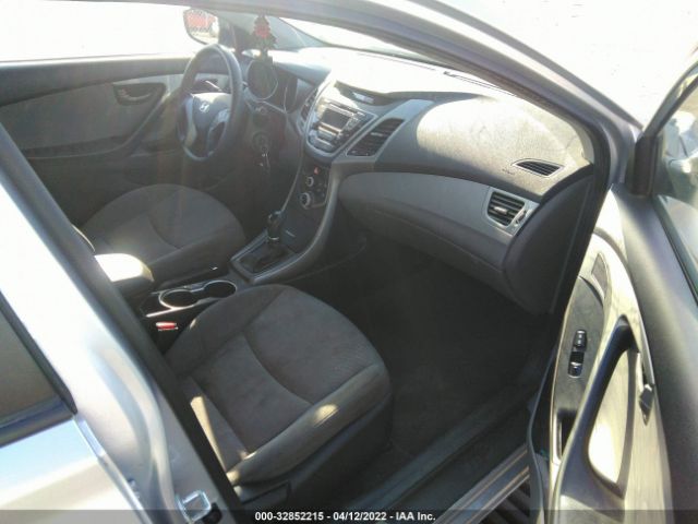 Photo 4 VIN: 5NPDH4AE0GH737319 - HYUNDAI ELANTRA 